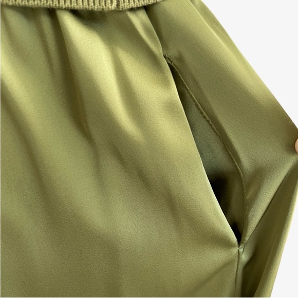 Taylor size small moss green maxi dress w/ stretchy sleeveless top, silky bottom - Picture 7 of 16